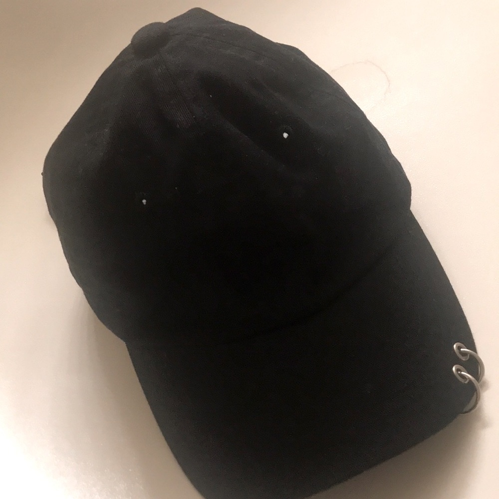 [Caps/hats: two for $6] Brim rings Cap